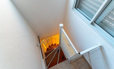 PH EN VENTA DE 3 DORMITORIOS EN EL CENTRO