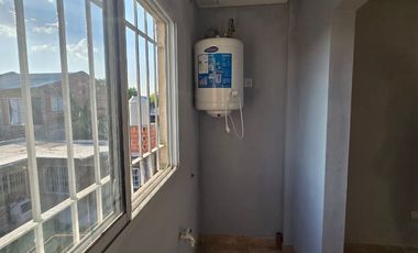 ALQUILER DE DEPARTAMENTO 2 AMBIENTES - CENTRICO - A 3 CUADRAS DEESTACIÓNEL JAGÜEL - SIN EXPENSAS