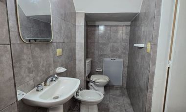 ALQUILER DE DEPARTAMENTO 2 AMBIENTES EN PLANTA BAJA - LUIS GUILLON