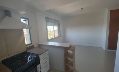 ALQUILER, DTO 1 AMB, CASEROS CENTRO