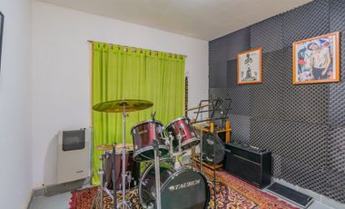 VENTA CASA 3 AMBIENTES EXCELENTE ESTADO ETCHEPARE