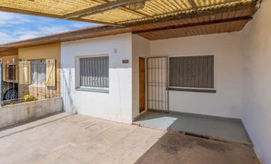 VENTA CASA 3 AMBIENTES EXCELENTE ESTADO ETCHEPARE