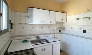 PH de tres ambientes con quincho y terraza en Venta en Wilde Apto Credito