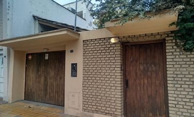 Casa en Venta - Calle 25 de Mayo - Ciudad