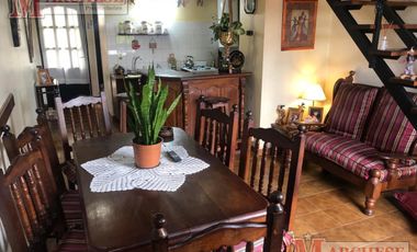 Duplex  3 ambientes Castelar Norte cercano al acceso oeste
