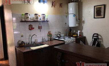 Duplex  3 ambientes Castelar Norte cercano al acceso oeste