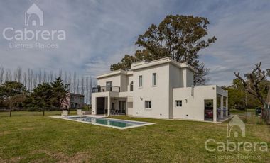 Venta de casa en el Club de Campo La Candida