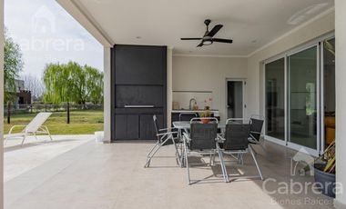 Venta de casa en el Club de Campo La Candida