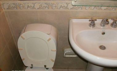 AMPLIO DEPTO 1 DORM PLENO CENTRO CALLE BUENOS AIRES A METROS DE AV. ARG.