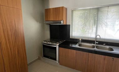 Casa en Renta en Campeche Col Prado
