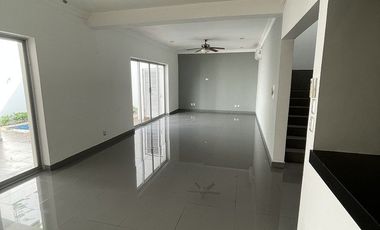 Casa en Renta en Campeche Col Prado