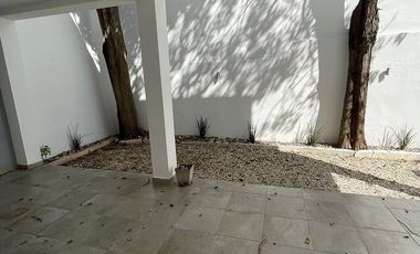 Casa en Renta en Campeche Col Prado
