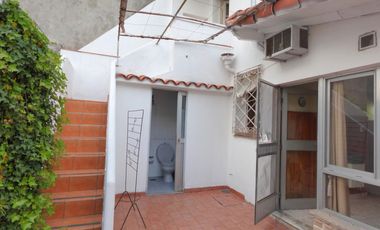 Chalet en Turdera con 3 dormitorios y oficina - APTO CRÉDITO