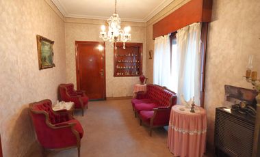 Chalet en Turdera con 3 dormitorios y oficina - APTO CRÉDITO