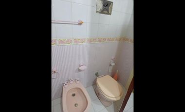 Chalet en Turdera con 3 dormitorios y oficina - APTO CRÉDITO