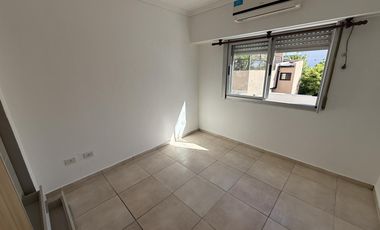 Departamento 2 Ambientes Moderno con Balcon   - Wilde