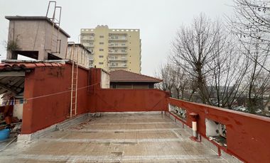 Casa, local comercial y galpon a la Venta en Wilde. Ideal Inversor Emprendimiento