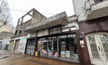 Casa, local comercial y galpon a la Venta en Wilde. Ideal Inversor Emprendimiento