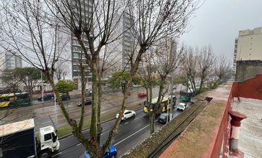 Casa, local comercial y galpon a la Venta en Wilde. Ideal Inversor Emprendimiento