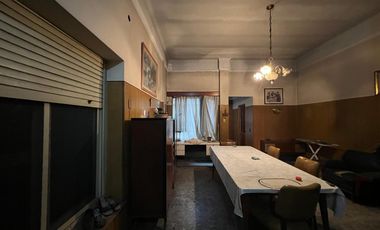 Casa, local comercial y galpon a la Venta en Wilde. Ideal Inversor Emprendimiento