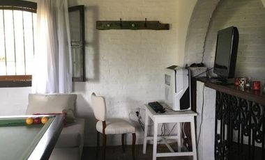 Casa - Melchor Romero