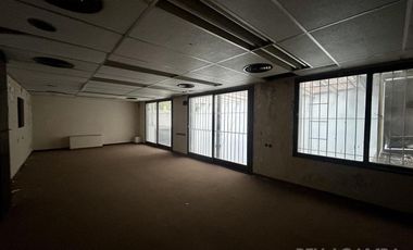 LOCAL EN ALQUILER MICROCENTRO