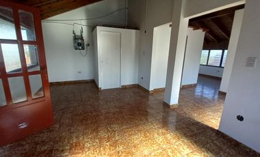 Departamento un ambiente amplio - Morón