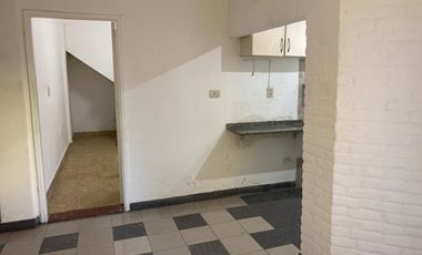 PH en HORARIO QUIROGA 3795 ESQUINA RAFAEL OBLIGADO