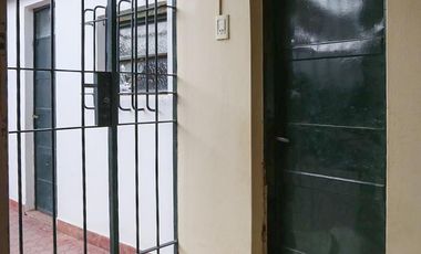 Casa 5 amb con cochera y patio. 200m2 cubiertos - Zona Centro en Balcarce