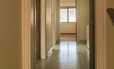 Casa 5 amb con cochera y patio. 200m2 cubiertos - Zona Centro en Balcarce