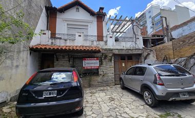 EXCELENTE TERRENO DE 275M2 APTO DUPLEX A METROS DE AVENIDA MAIPU EN VENTA. FLORIDA