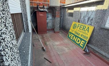 PH de Tres ambientes con Patio en Venta en Villa Domínico