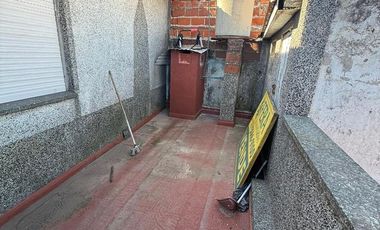 PH de Tres ambientes con Patio en Venta en Villa Domínico