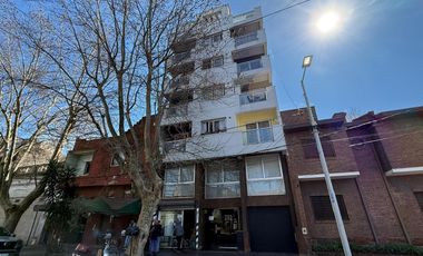 Departamento de dos ambientes en alquiler en Crucecita
