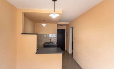 Departamento de dos ambientes en alquiler en Crucecita