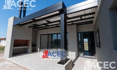 Venta- Casa - Ibarlucea