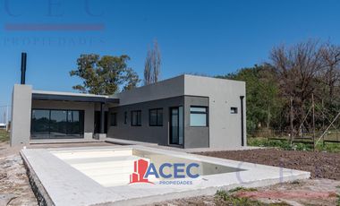 Venta- Casa - Ibarlucea