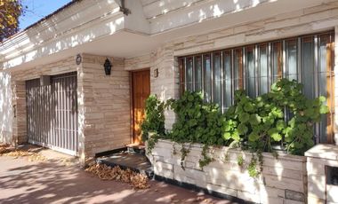 Casa en  Sexta Sección