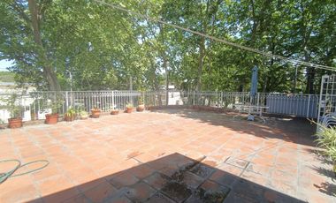 PH en Lomas de Zamora con terraza