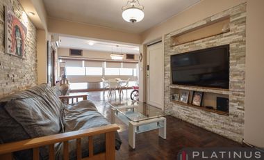 Semipiso en Venta de 4 Dormitorios con Cochera, Apto Crédito - Barrio Centro