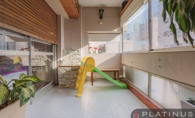 Semipiso en Venta de 4 Dormitorios con Cochera, Apto Crédito - Barrio Centro