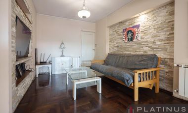 Semipiso en Venta de 4 Dormitorios con Cochera, Apto Crédito - Barrio Centro