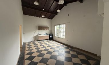 Casa de 2 dormitorios en Burzaco