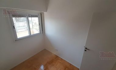 Alquiler - Departamento - 3 ambientes - Luminoso - Balcón - Palermo