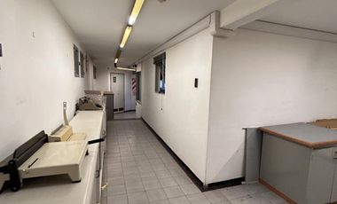 Gran Local en Centro de Córdoba – Salón, Depósito, Oficinas y Posibilidad de Ampliar