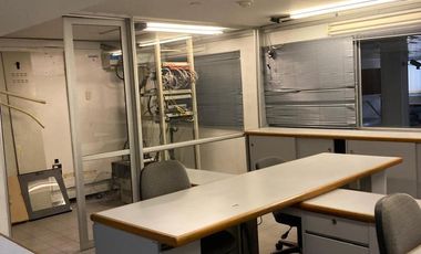 Gran Local en Centro de Córdoba – Salón, Depósito, Oficinas y Posibilidad de Ampliar