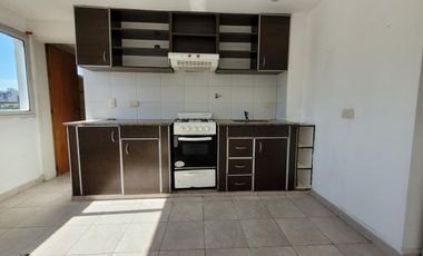 Departamento Monoambiente - Morón