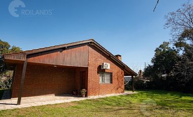 Venta Casa Quinta, 4 amb con importante lote y pileta en Malvinas Argentinas