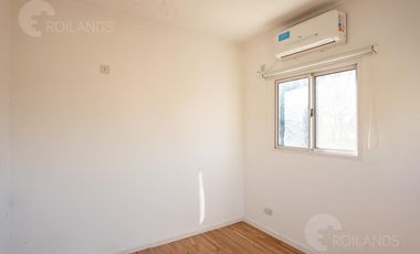 Venta Casa Quinta, 4 amb con importante lote y pileta en Malvinas Argentinas