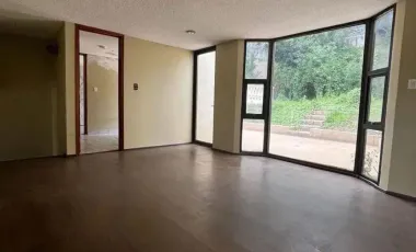Casa en venta en Lomas de Tecamachalco, Naucalpan de Juárez, México